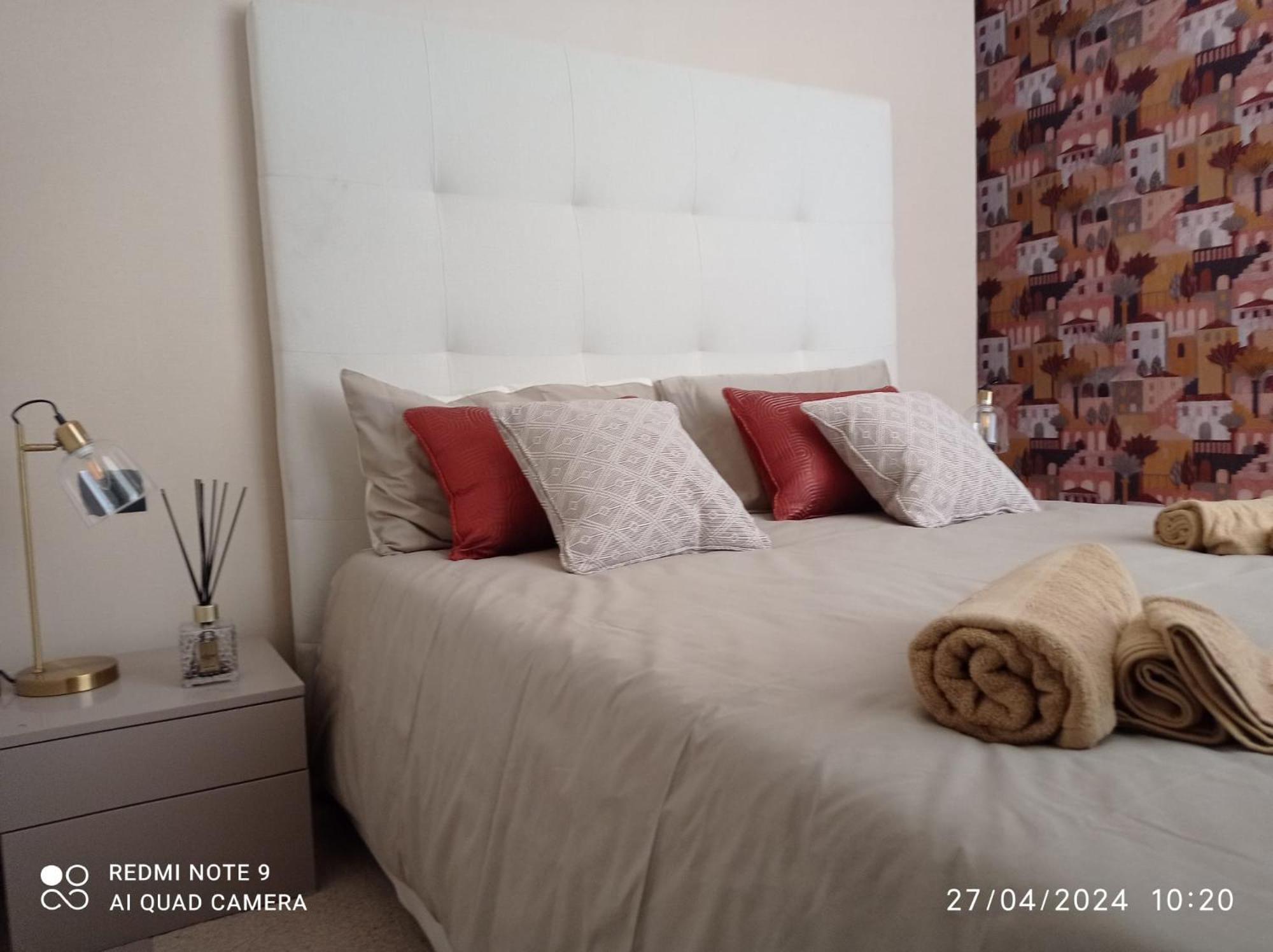 Margherita Apartments نابولي المظهر الخارجي الصورة